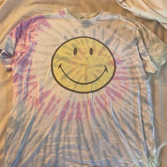 COPY - Pride T-Shirt - Picture 3 of 4